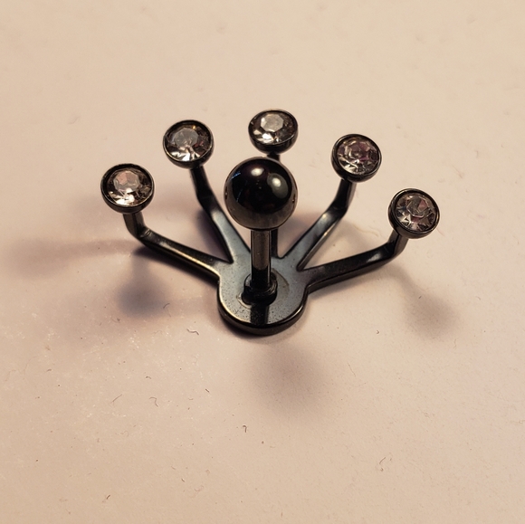 16g, 1/4 Clear Gem Black Anodized Glam Fan Cuff Cartilage Earring × 1 - Picture 5 of 6